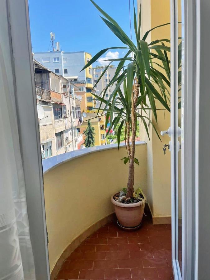 Central City Apartment Tirana Eksteriør billede